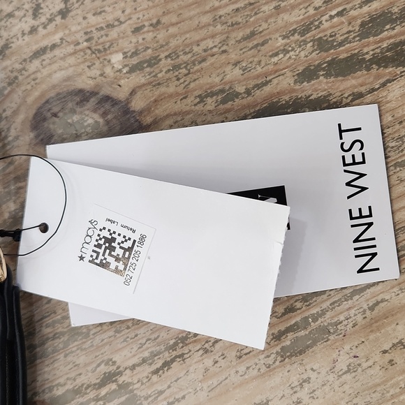 Nine West Clutch Wrist Wallet Black/Gold Womens OS - Picture 5 of 5